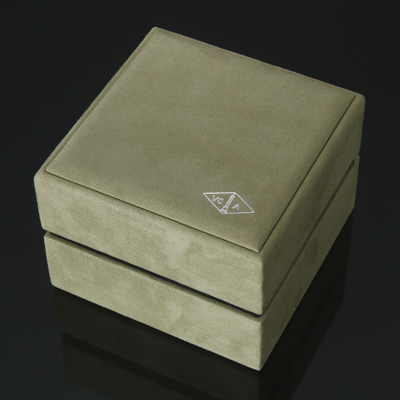 Van Cleef & Arpels(USED)반클리프앤아펠 뻬를리 브레이슬릿